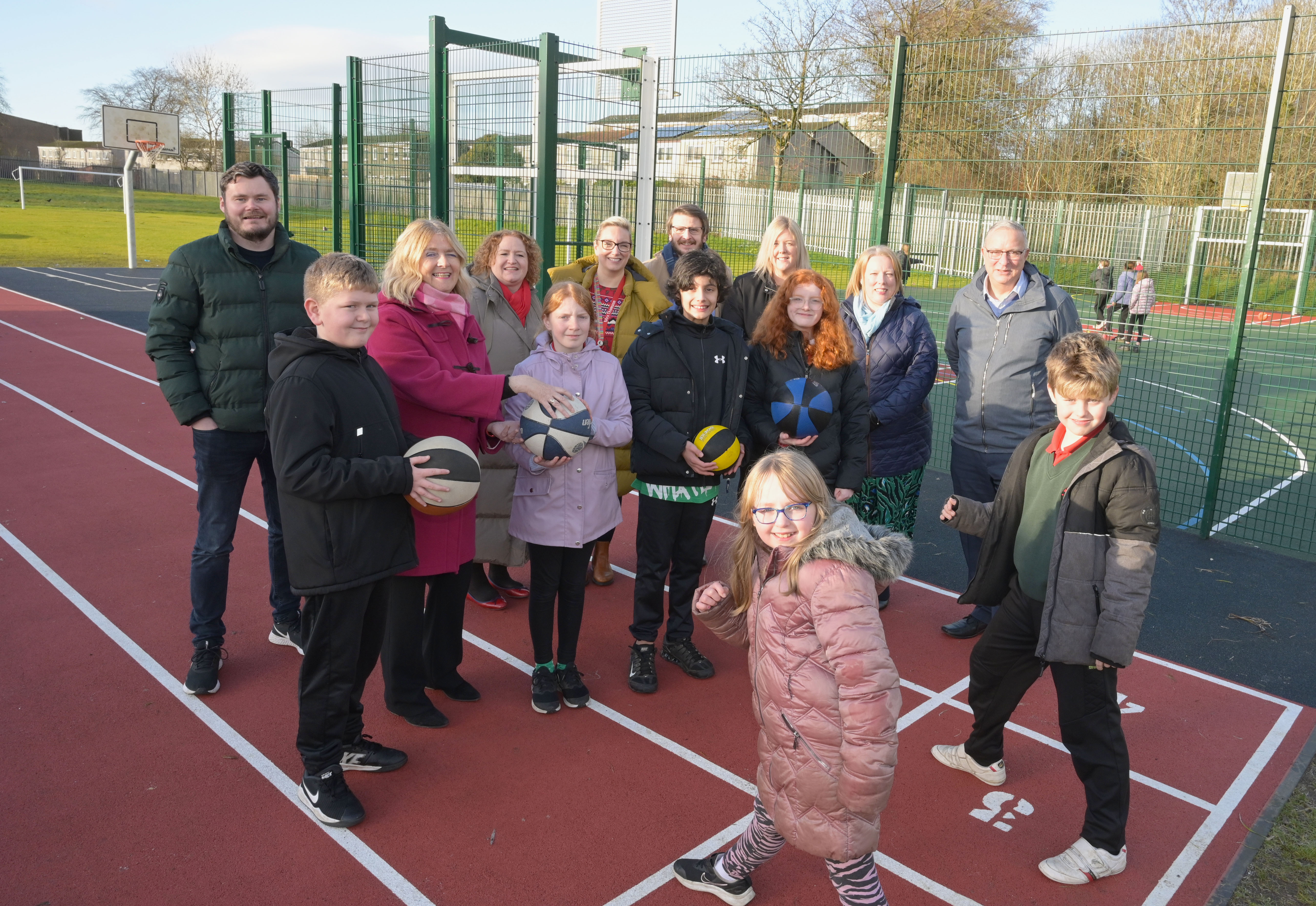 Woodlands primary deals school